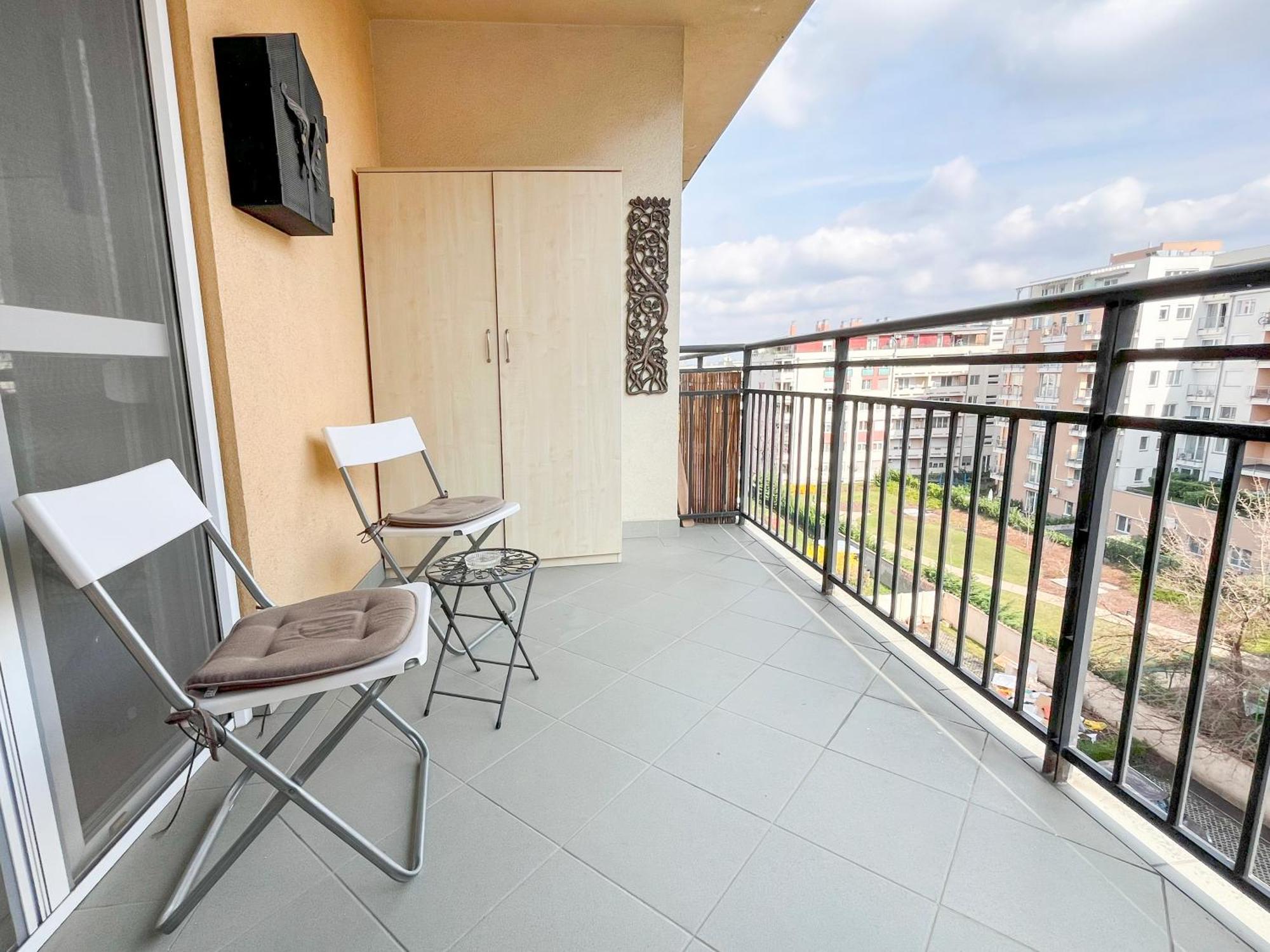Lovely Home - Free Parking Budapest Esterno foto